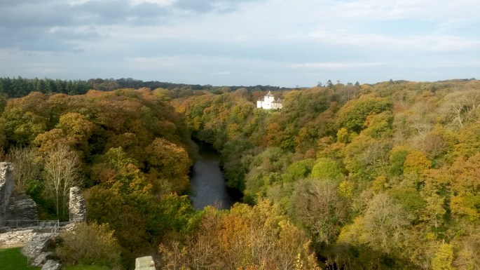 Cilgerran Castle view